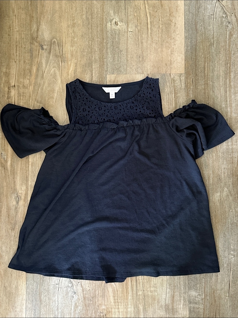Women's Black Cold-Shoulder Lace Yoke Top